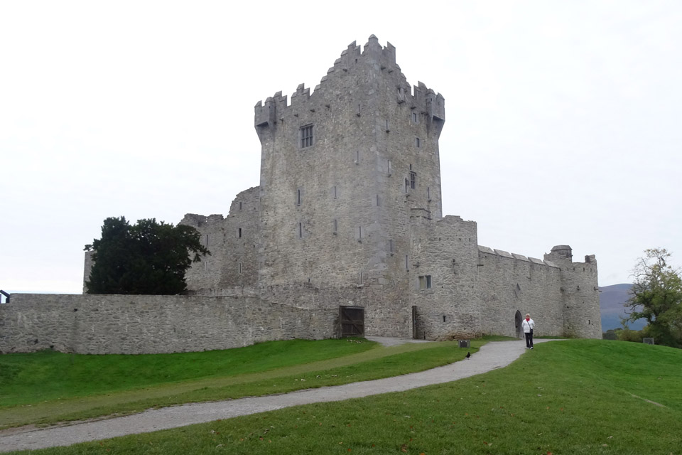  Killarney National Park Ross Castle